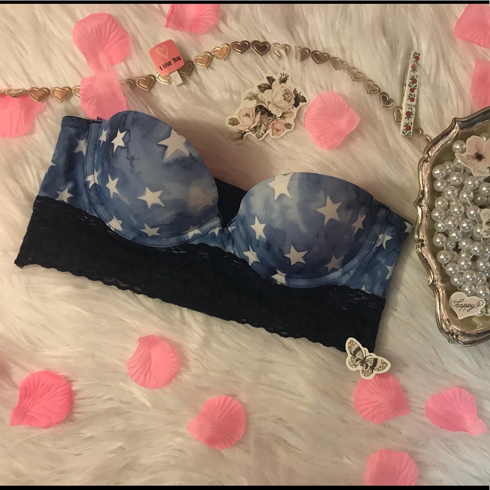 Victoria’s Secret PINK Strapless Bra